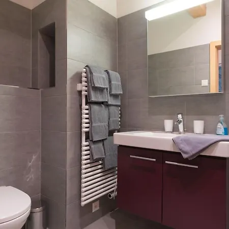 Renata Апартаменты *