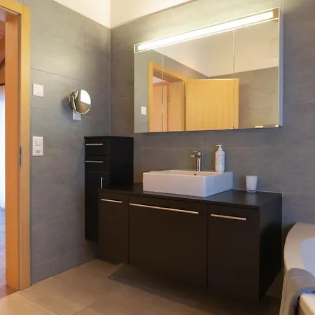 Апартаменты Renata